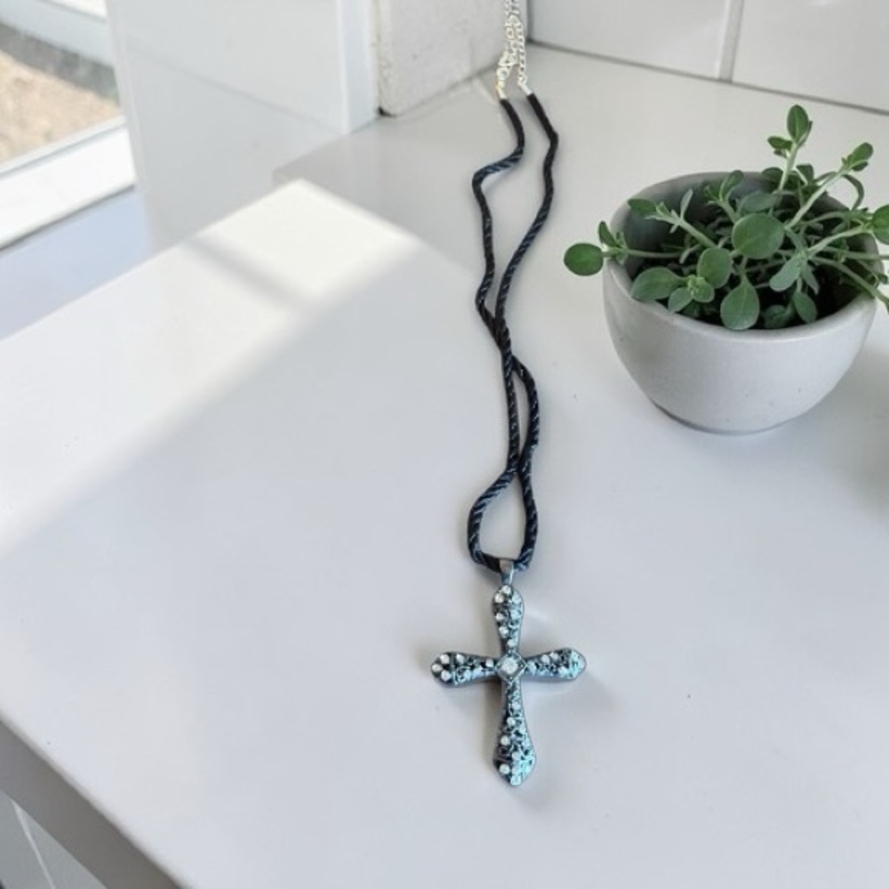 Vintage Style Silver Tone Filigree Rhinestone Cross Pendant Black Cord Necklace